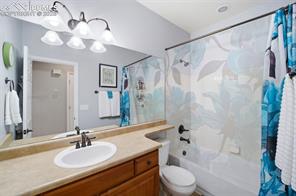 6976 Cobblecreek Drive