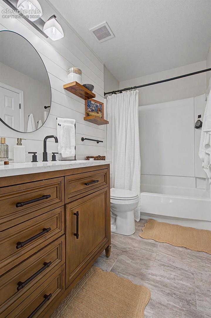 4987 Laredo Ridge Drive