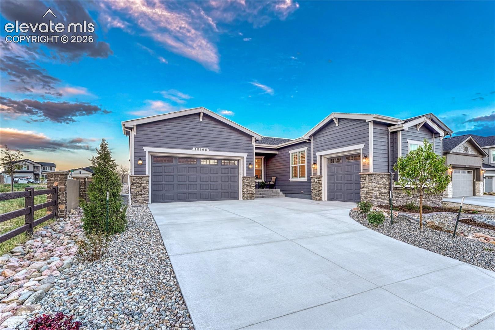 10165 Waterton Canyon Way