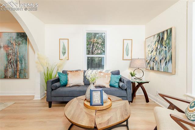 905 W Cucharras Street