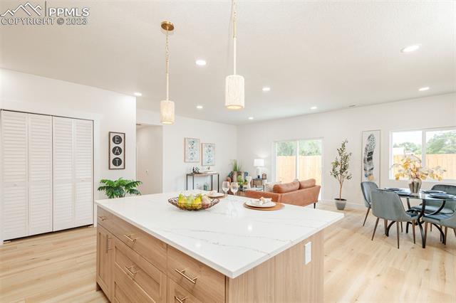 905 W Cucharras Street