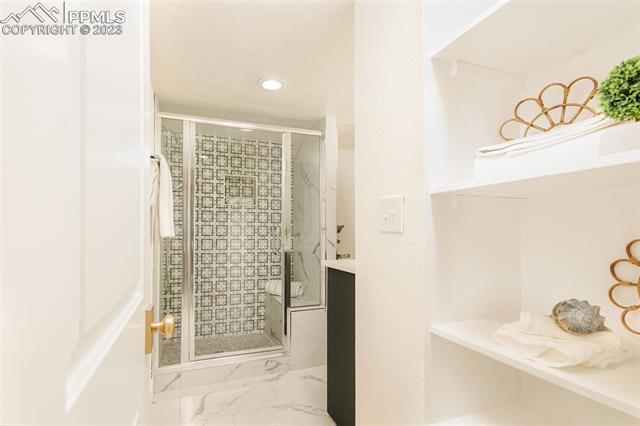 905 W Cucharras Street