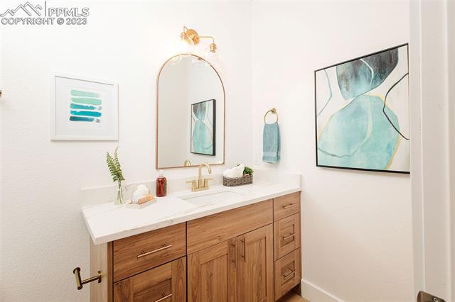 905 W Cucharras Street