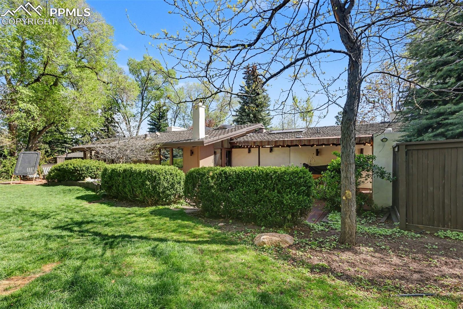2 Heather Drive