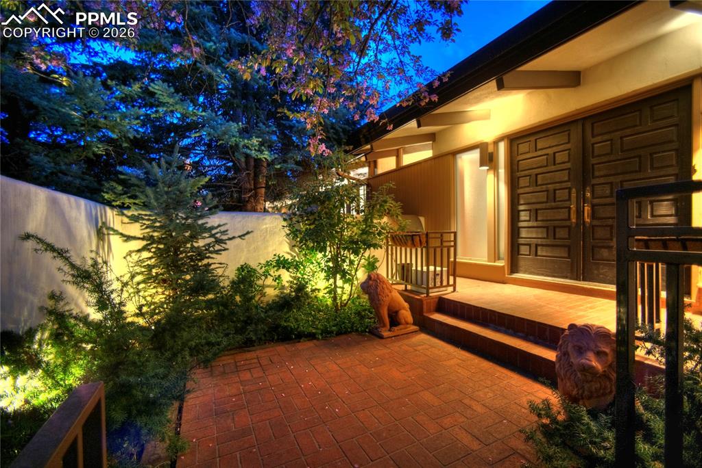 2 Heather Drive