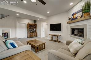 3950 Deboodt Court