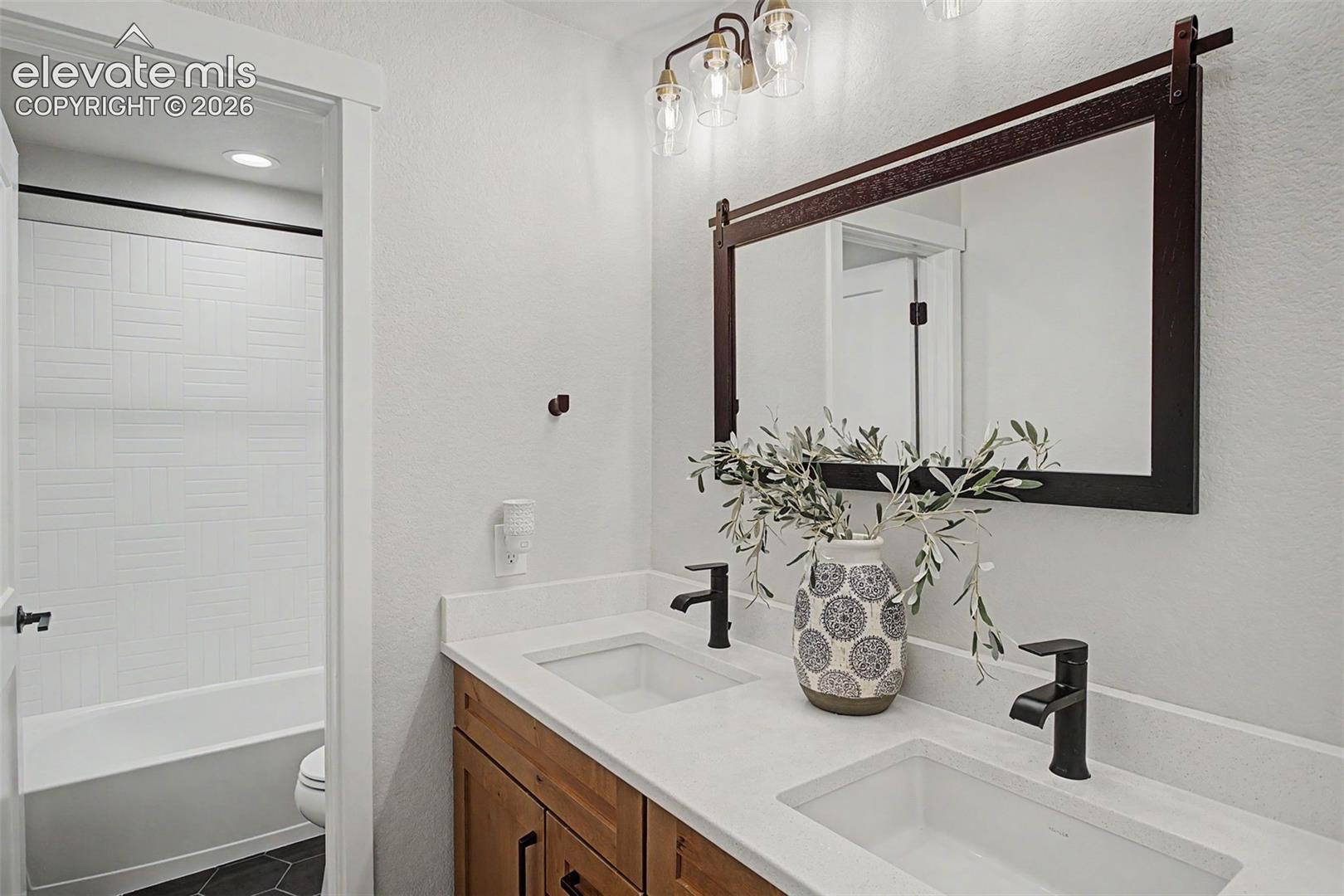 9757 Bison Valley Trail