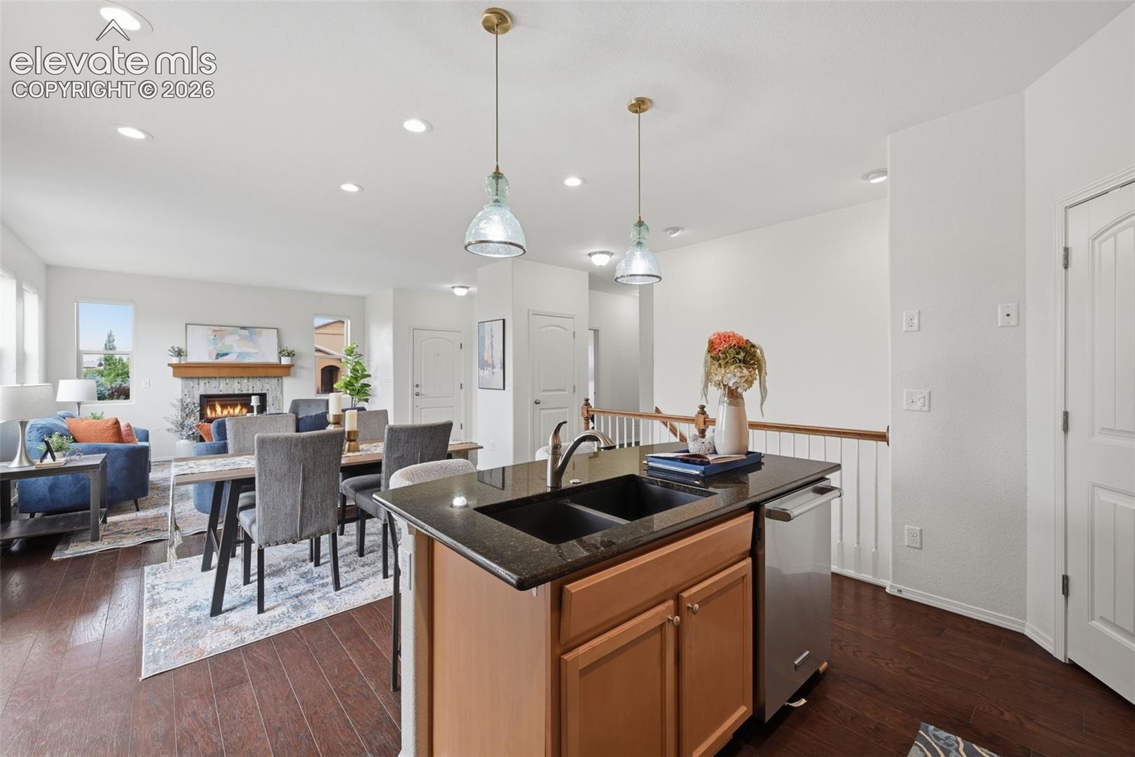 13114 Cake Bread Heights