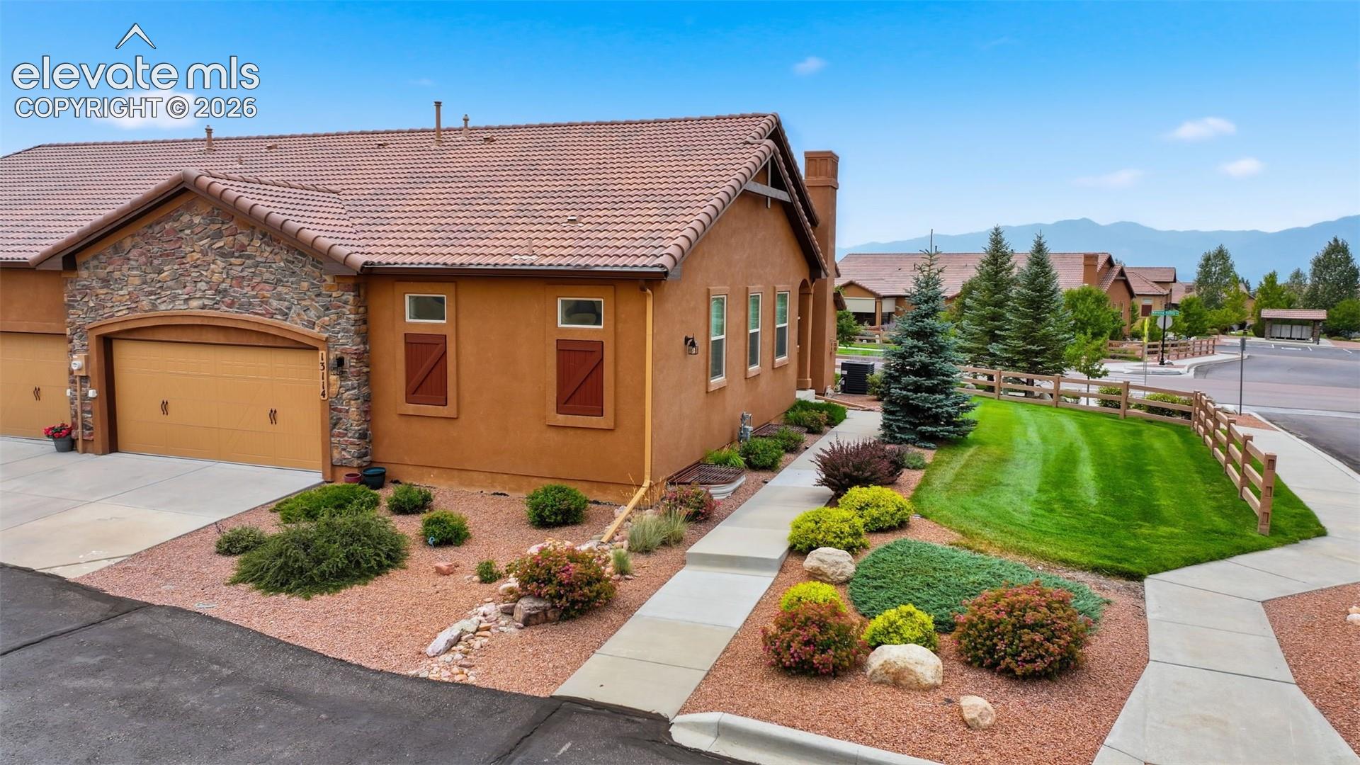 13114 Cake Bread Heights