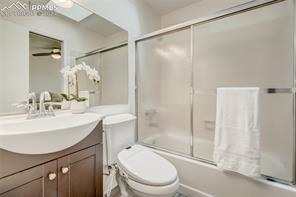 6478 Chantilly Place