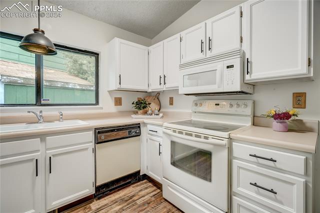 6478 Chantilly Place