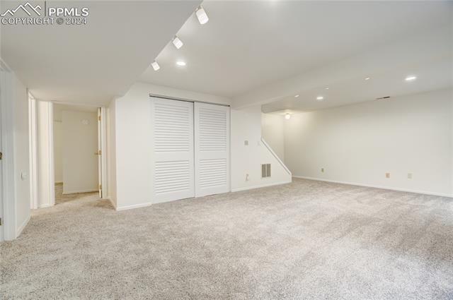 6478 Chantilly Place