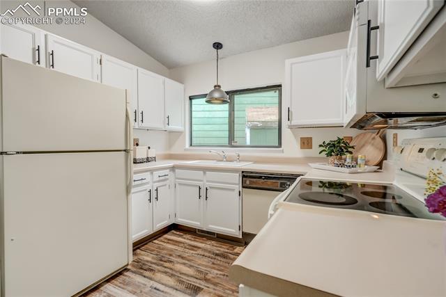 6478 Chantilly Place