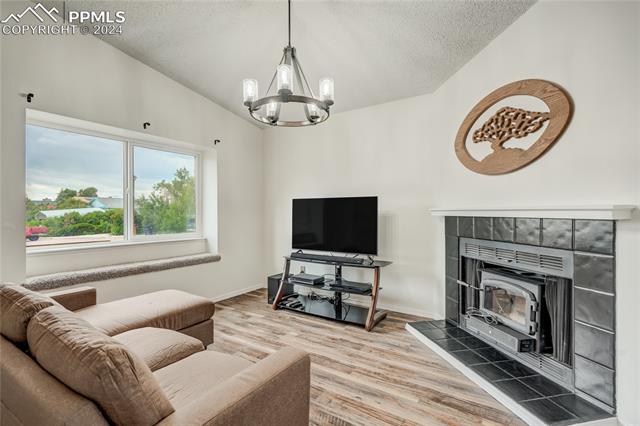 6478 Chantilly Place