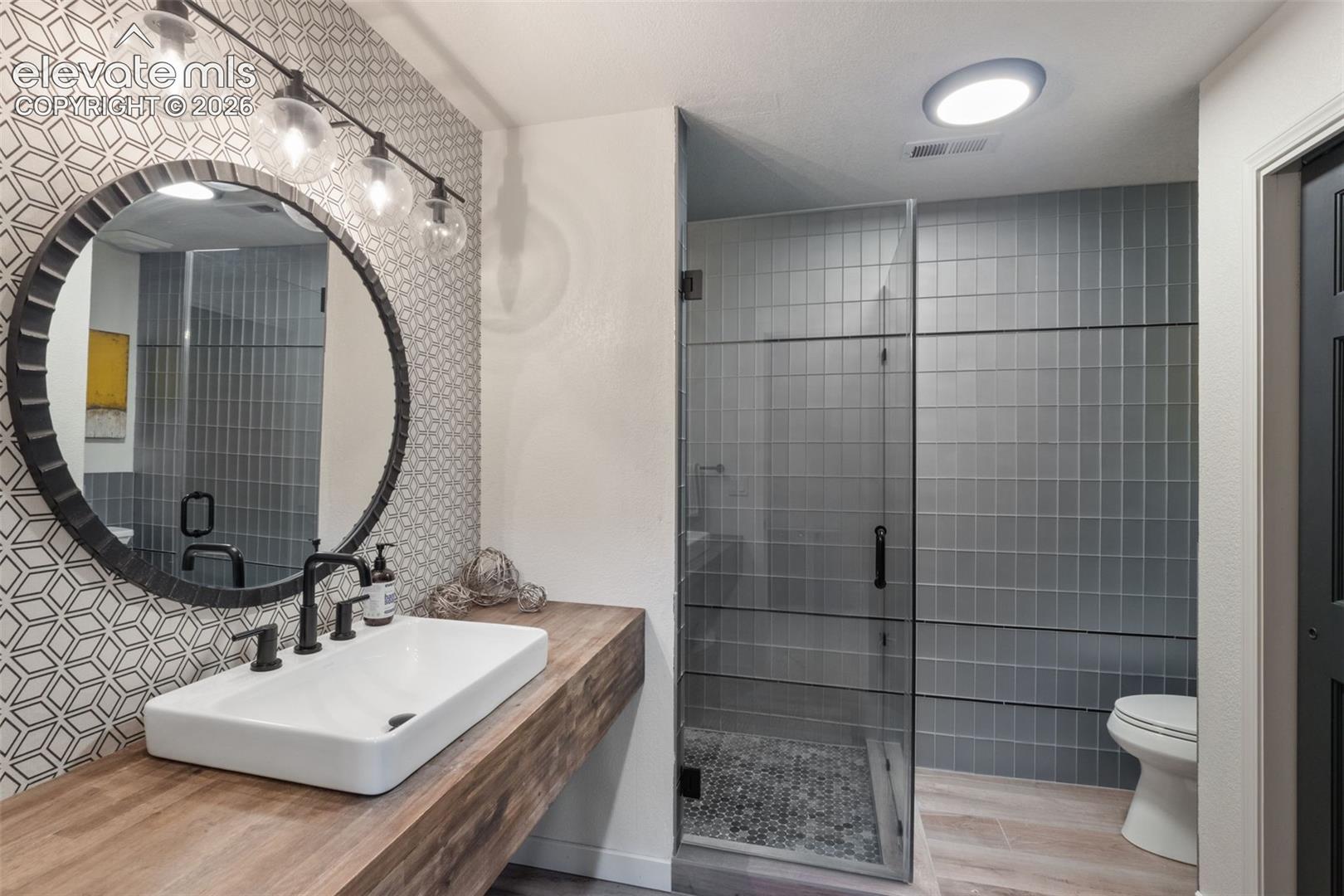 8025 Applestone Trail