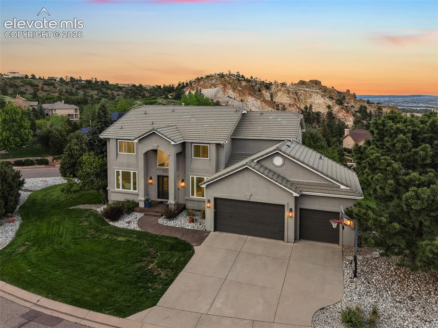 8025 Applestone Trail