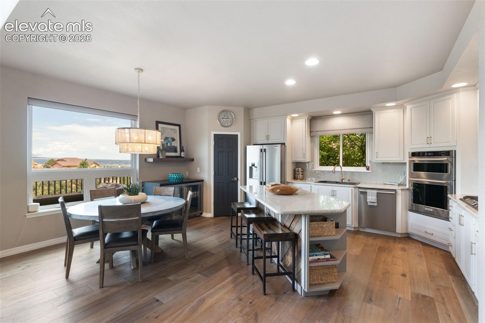 8025 Applestone Trail