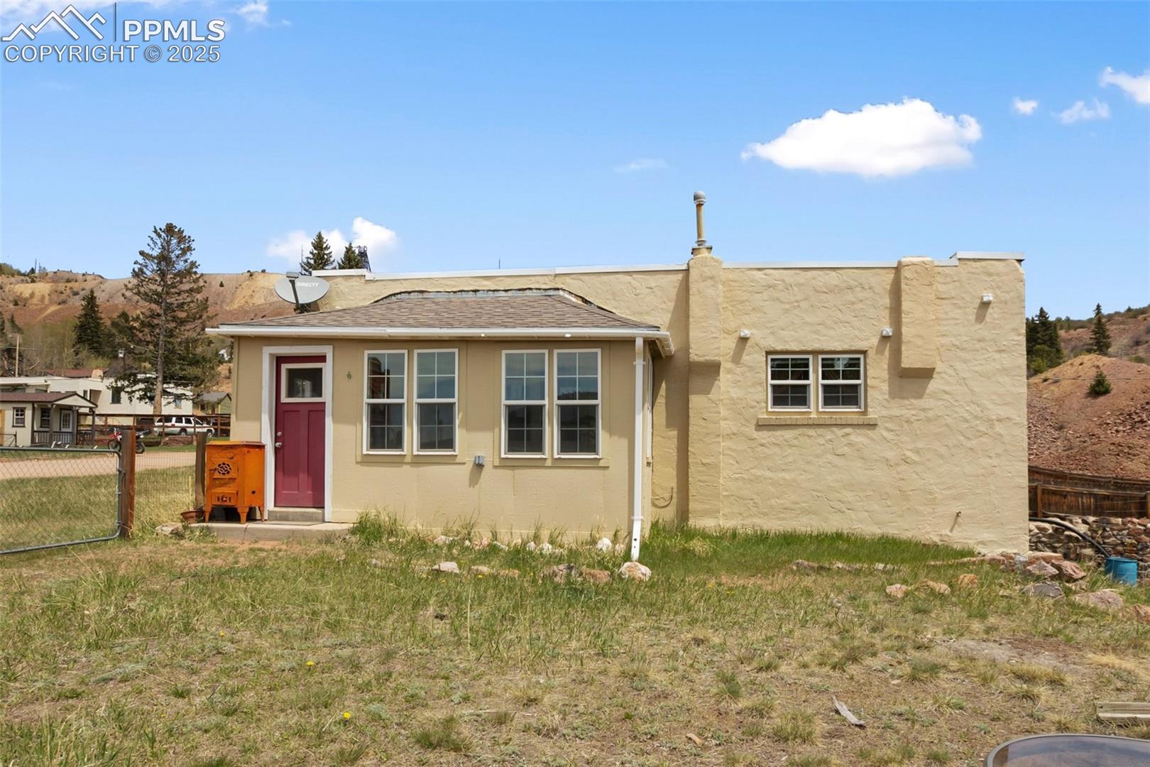 206 N 4th Street
