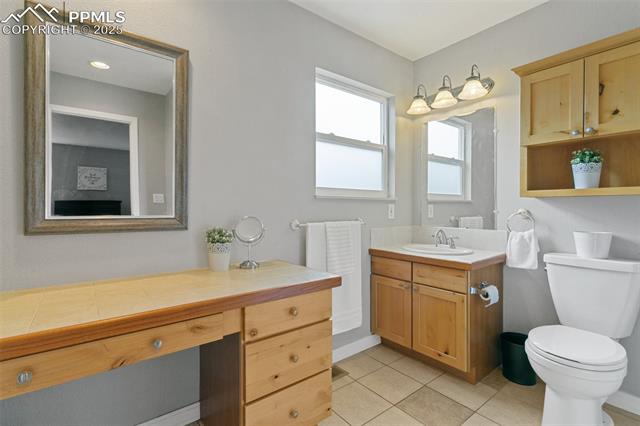 4842 S Old Brook Circle