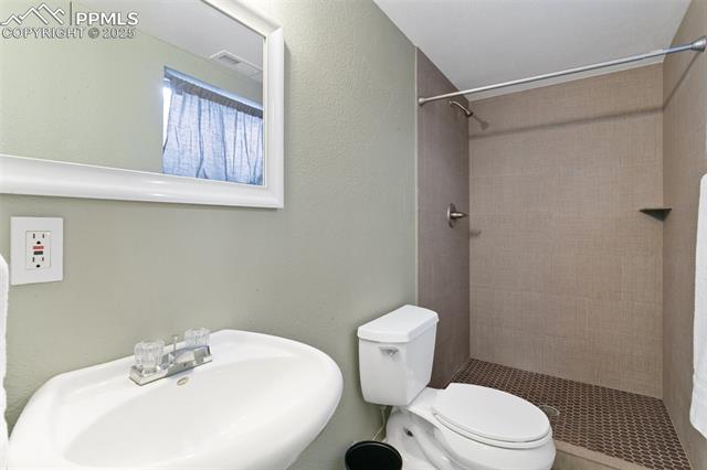 4842 S Old Brook Circle