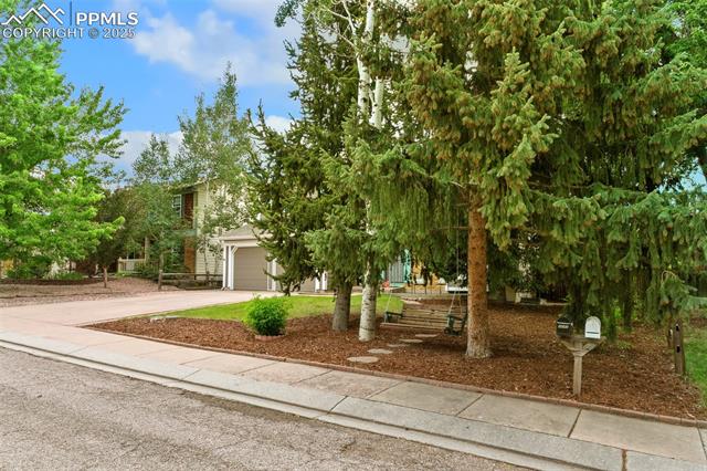 4842 S Old Brook Circle