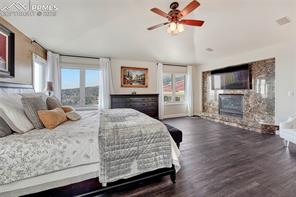 3035 Blodgett Drive