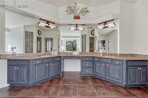 3035 Blodgett Drive