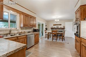 930 Hawk Drive