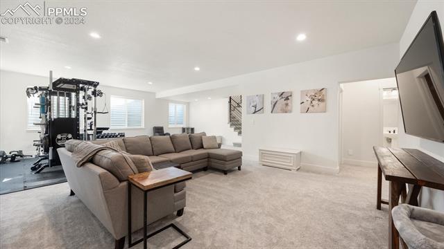 9250 Gallery Place