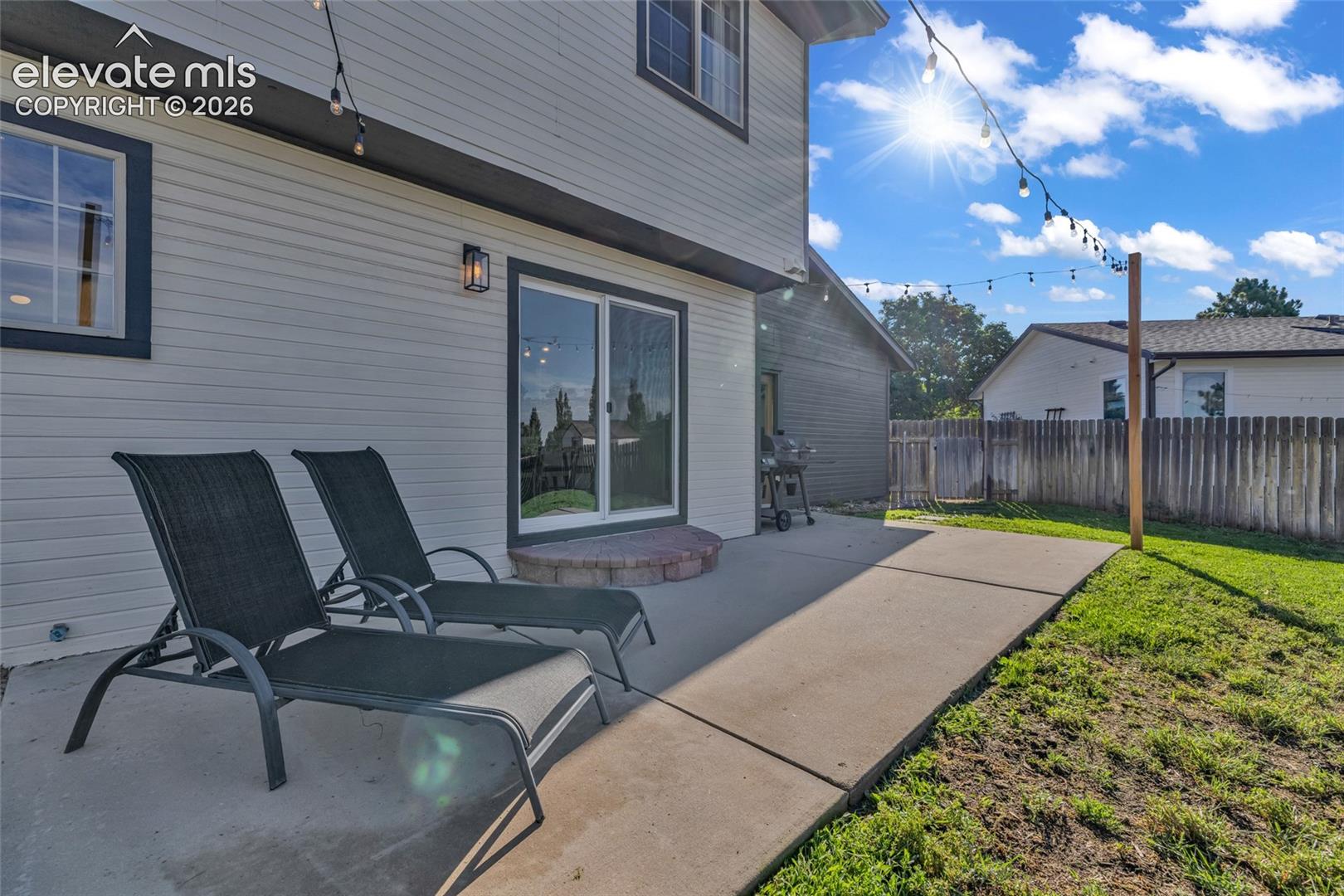 2160 Ambleside Drive