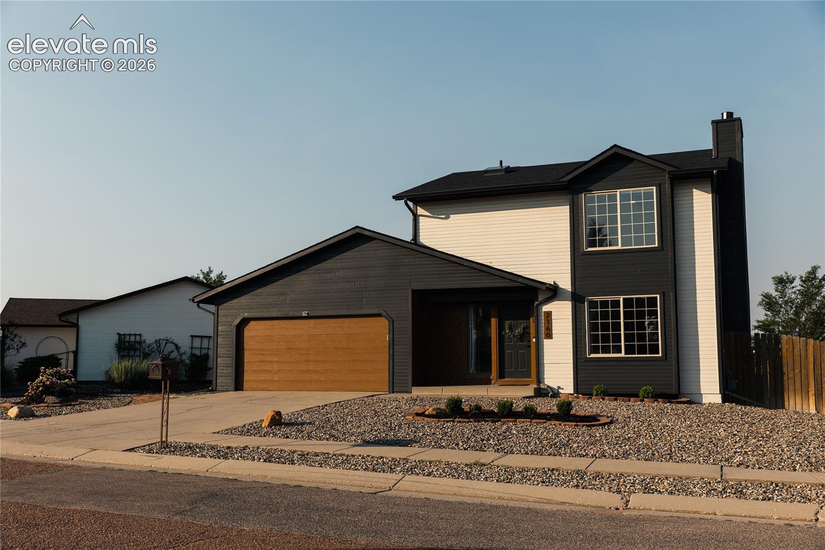 2160 Ambleside Drive
