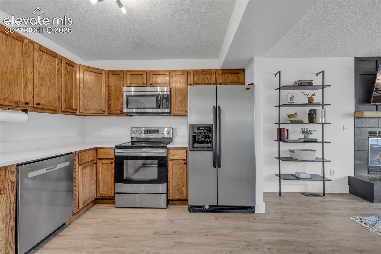 2160 Ambleside Drive