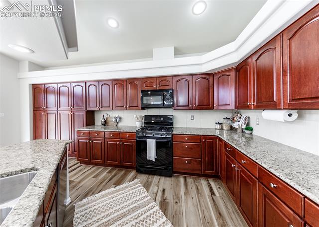 9506 Hollydale Court