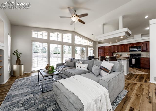 9506 Hollydale Court