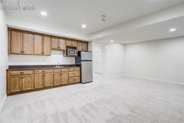 6674 Thistlewood Street