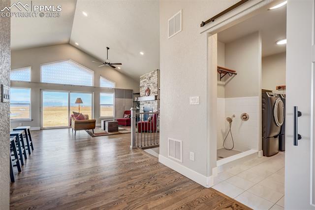 19270 Good Life View