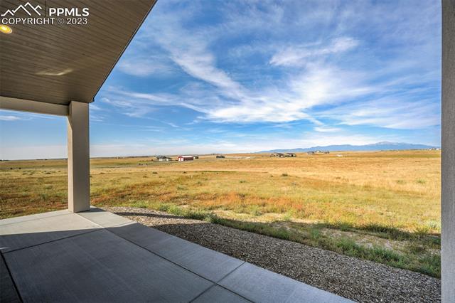 19270 Good Life View