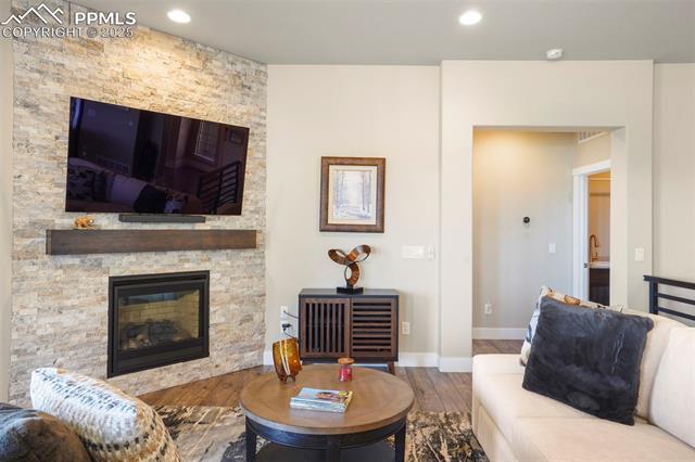 16420 Mountain Glory Drive