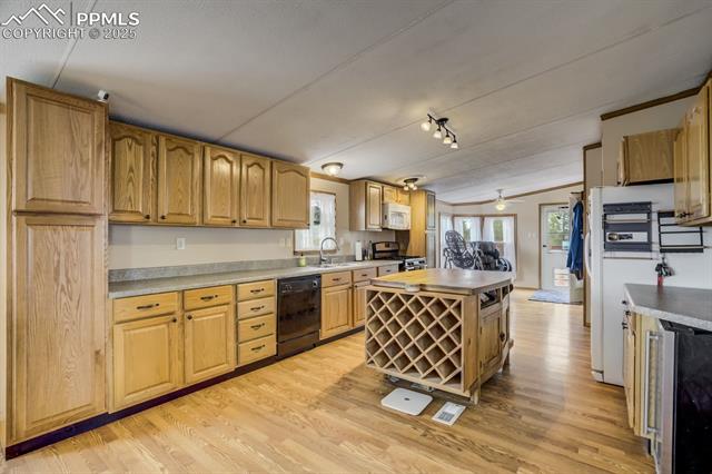 5735 Miss Ellie Lane