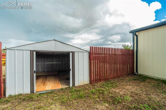 5735 Miss Ellie Lane