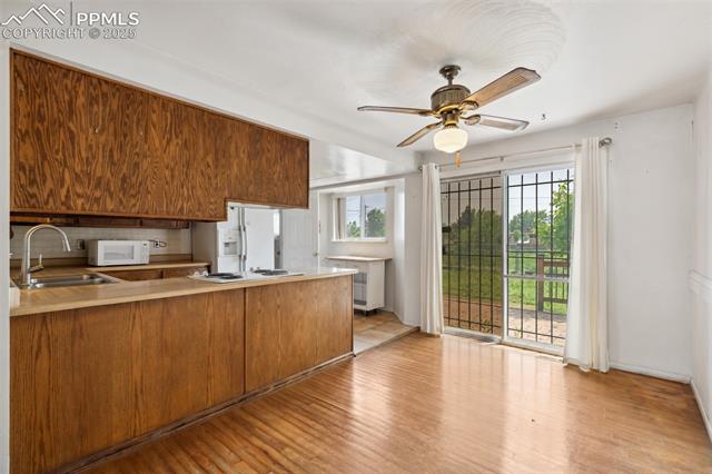 1410 Moffat Circle