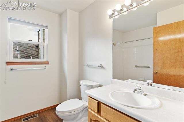 5447 Lions Gate Lane