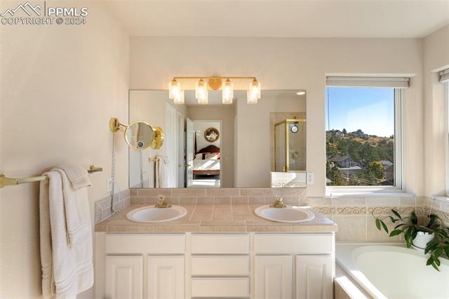 1940 Bluffside Terrace