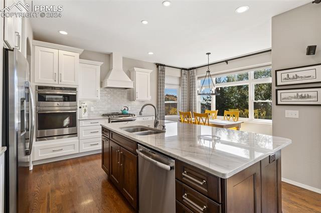 1940 Bluffside Terrace