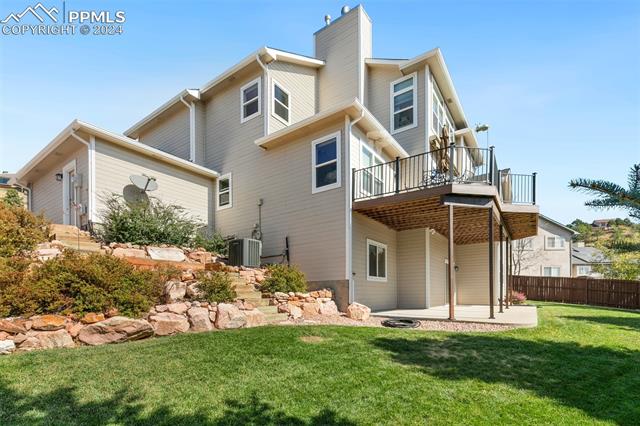 1940 Bluffside Terrace