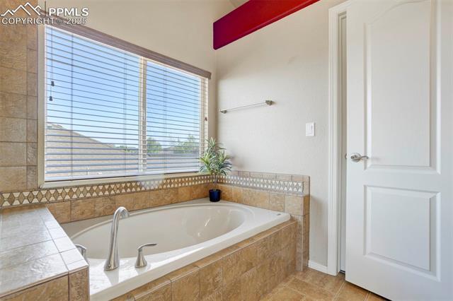 6361 Shooting Iron Way