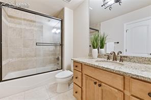 710 W Caspian Court