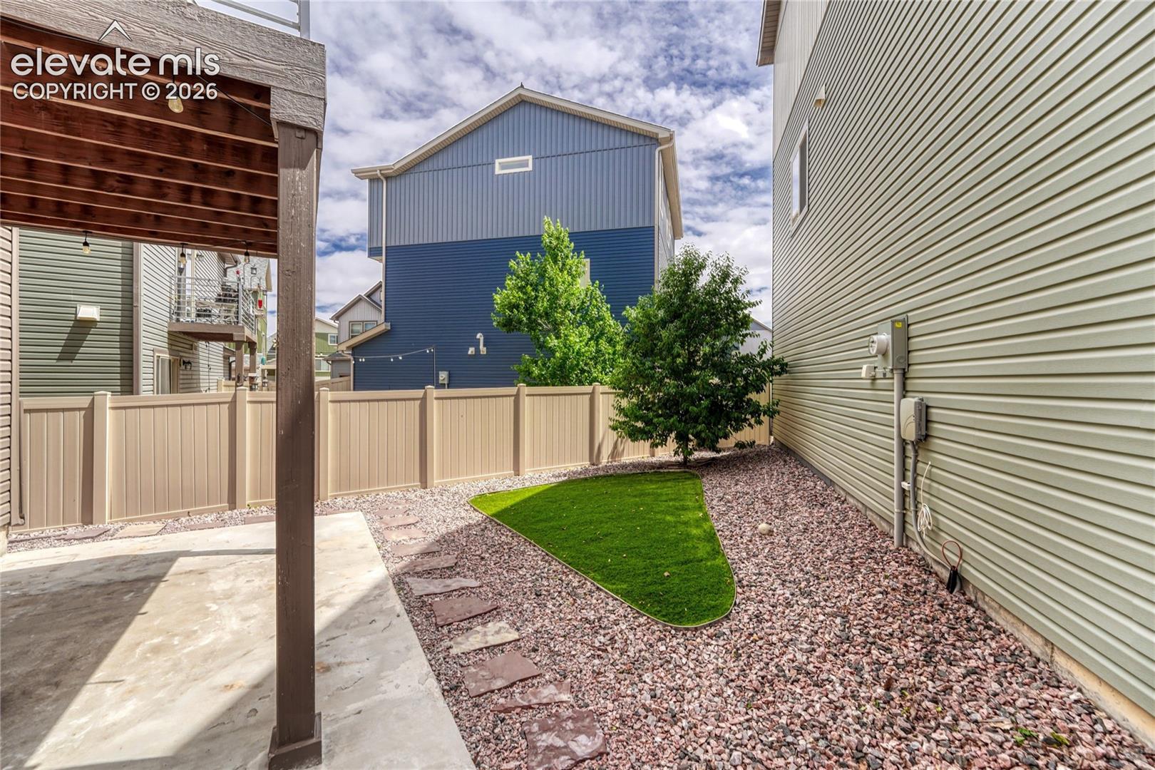 9371 Arklow Way