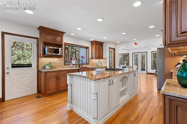 2750 Rocky Heights Drive