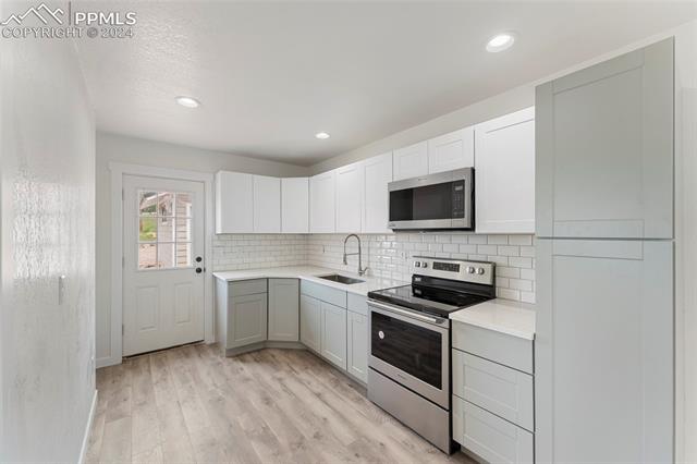307 S 2nd Street